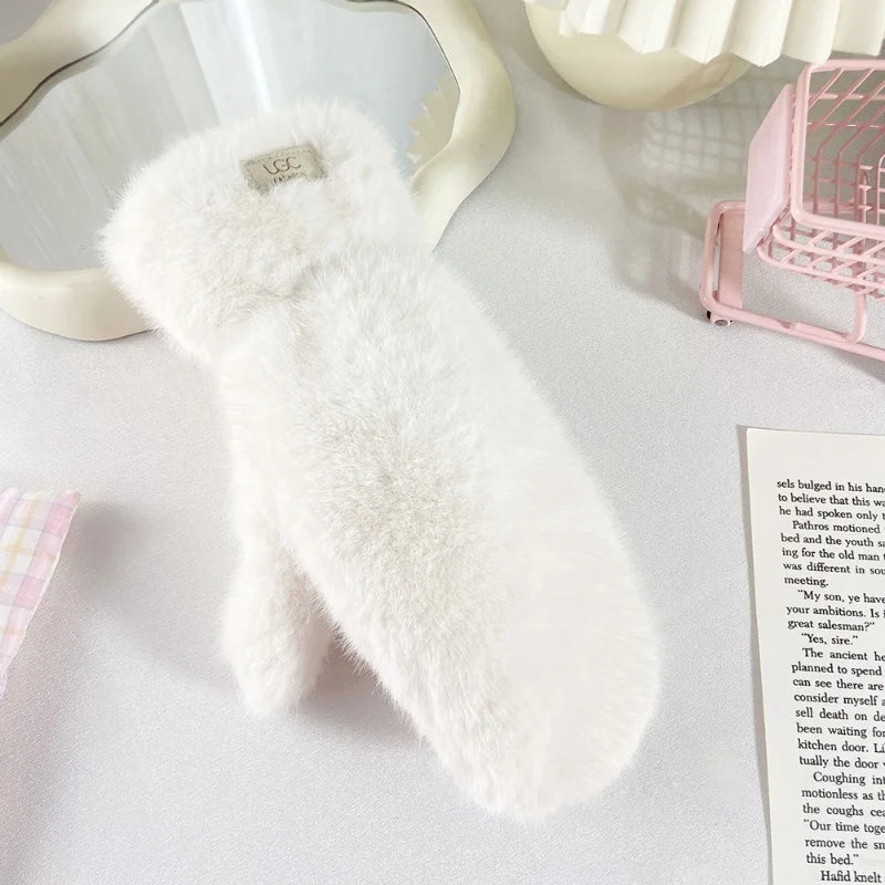 Women’s Plush Winter Gloves – Warm Faux Fur Full Finger Gloves