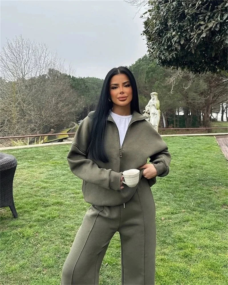 Women's Brown Fleece Tracksuit Set – Cropped Zip-Up Hoodie & Joggers