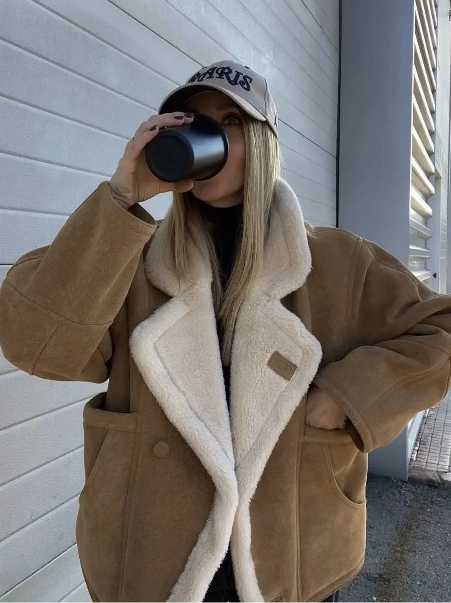 Retro Faux Lambswool Patchwork Warm Jacket Women Winter Loose Fleece Lined Thick Outerwear Woman Fashion Turn Label Cotton Coats