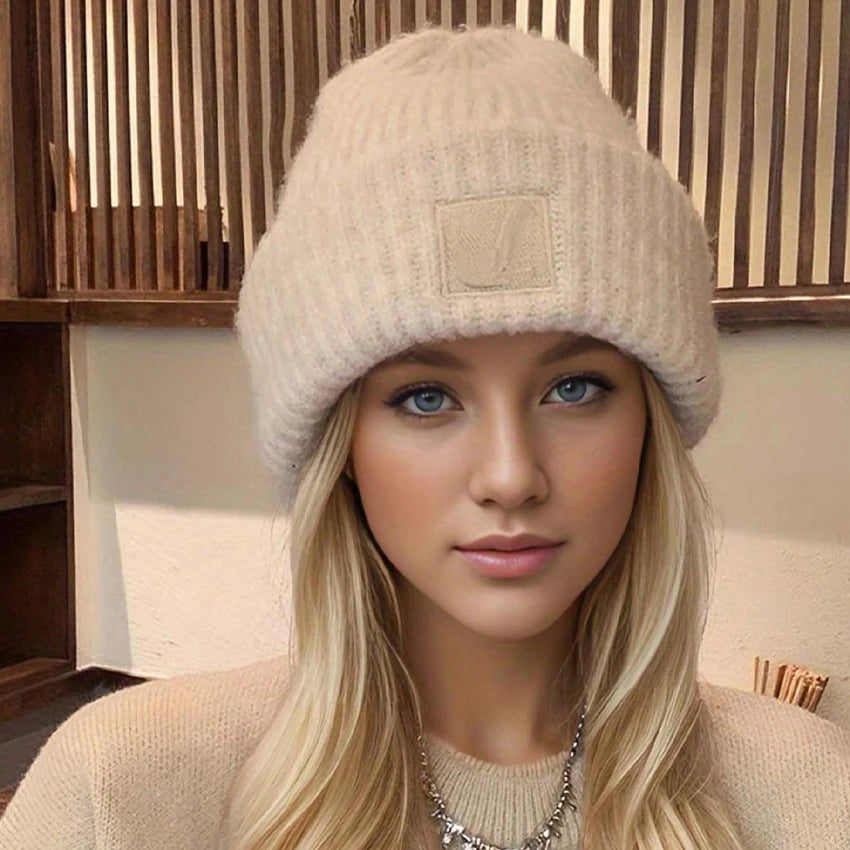 Women’s Warm Chunky Knit Beanie – Tassel Winter Hat