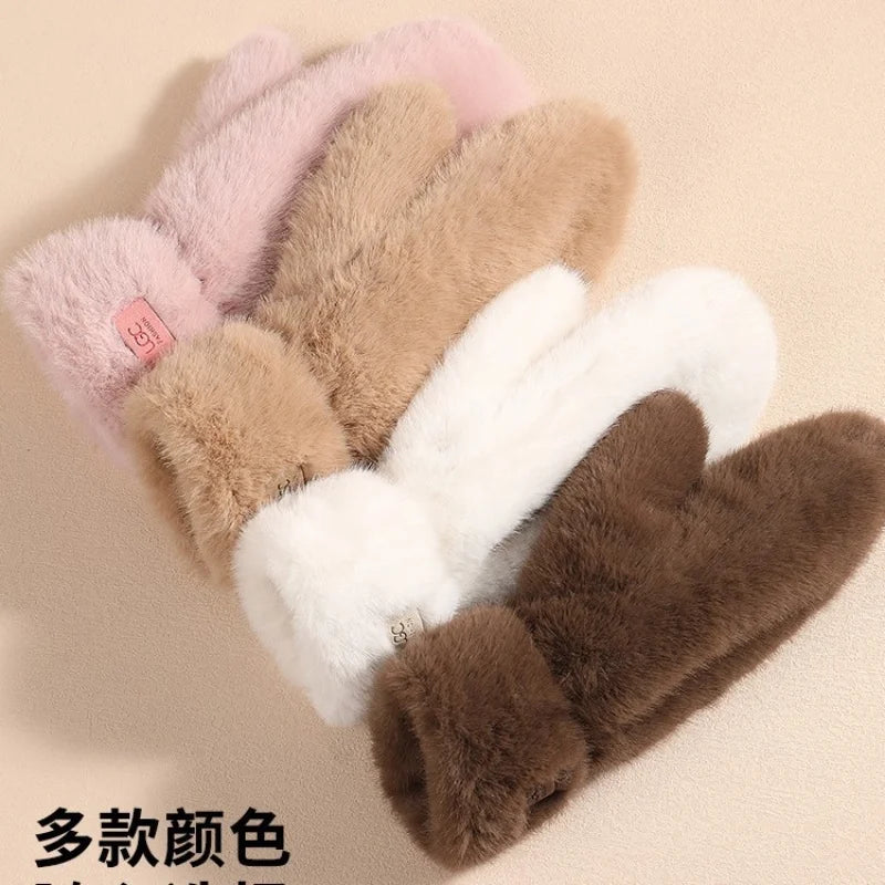 Women’s Plush Winter Gloves – Warm Faux Fur Full Finger Gloves