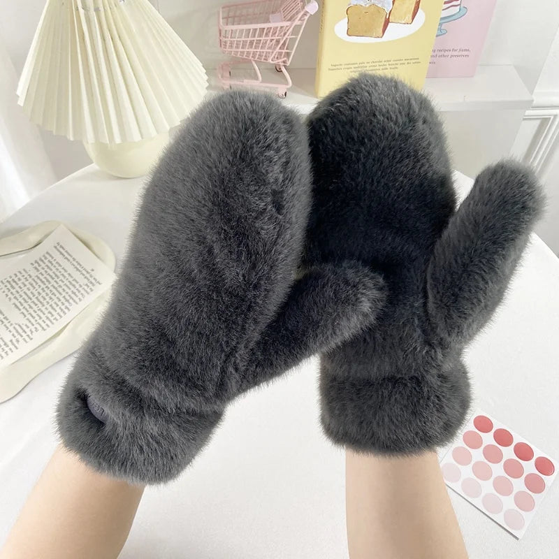 Women’s Plush Winter Gloves – Warm Faux Fur Full Finger Gloves