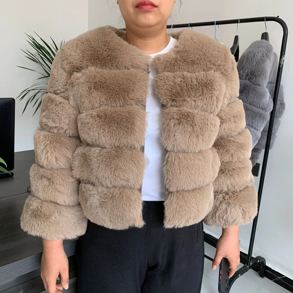 Women's Faux Fur Fluffy Jacket – Short Faux Fox Fur Coat | Sizes S–5XL